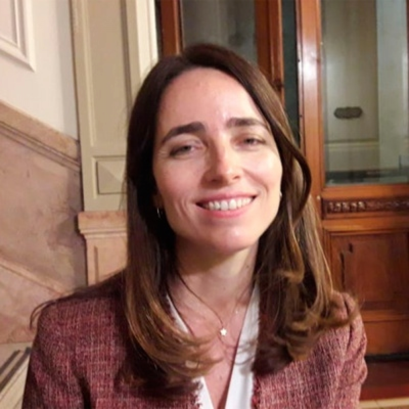 María Elena Critto @CrittoM (Socióloga) La Barra De Macu @MazzucaMacu