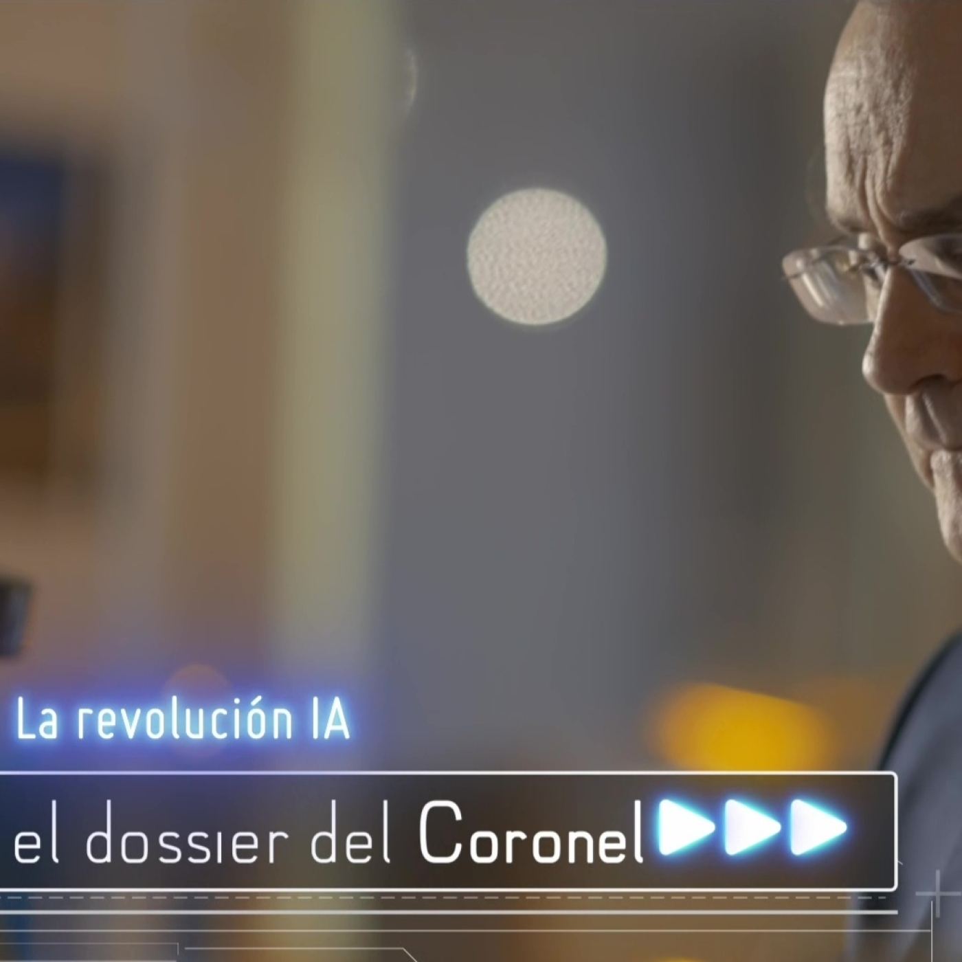 Cuarto Milenio: El dossier del Coronel (¿Se está transformando la democracia en totalitarismo?)
