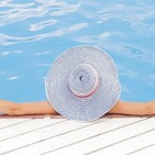 ¿Qué mayoría se necesita para construir una piscina en una comunidad de vecinos?