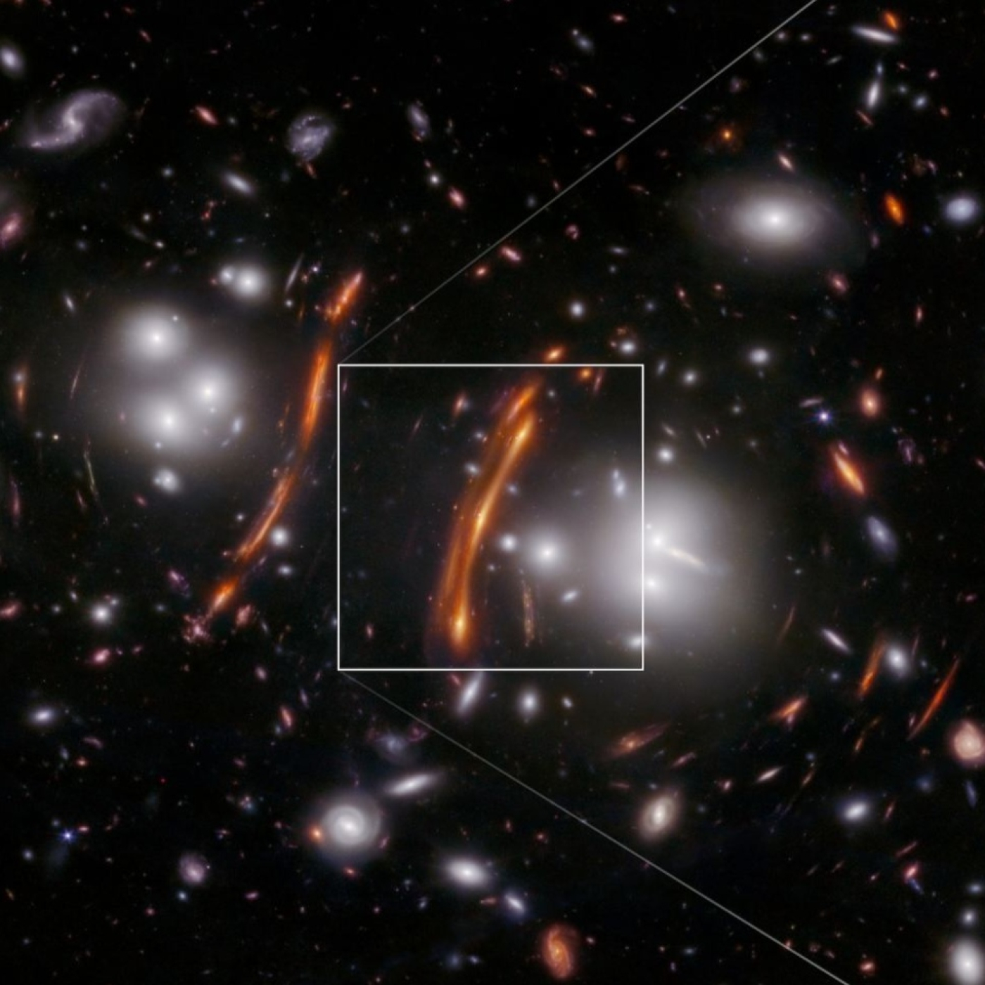 1213 - Cosmología: Observaciones a través de una lente gravitacional no alivian la Tensión de Hubble - Episodio exclusivo para mecenas