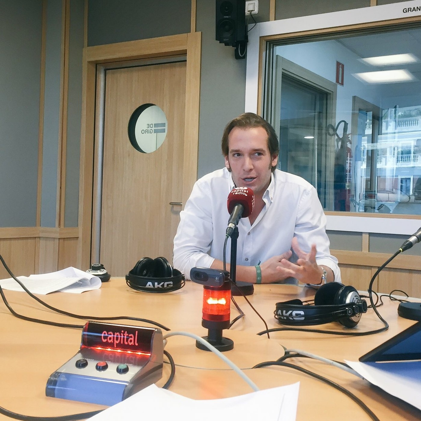 CAPITAL RADIO -  Referencia2