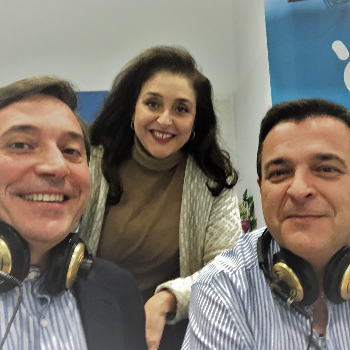 Miradas Divergentes Radio