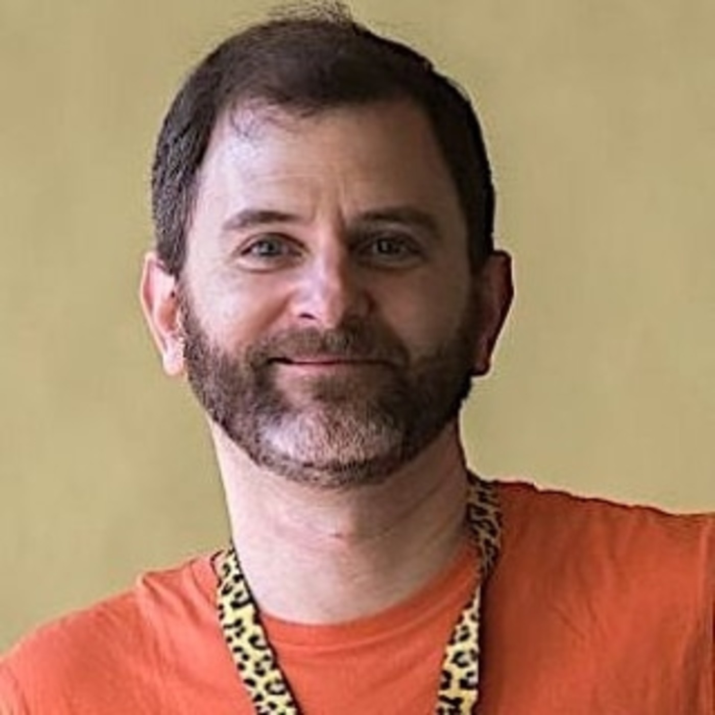 Descontracturados: Secciones y Entrevistas