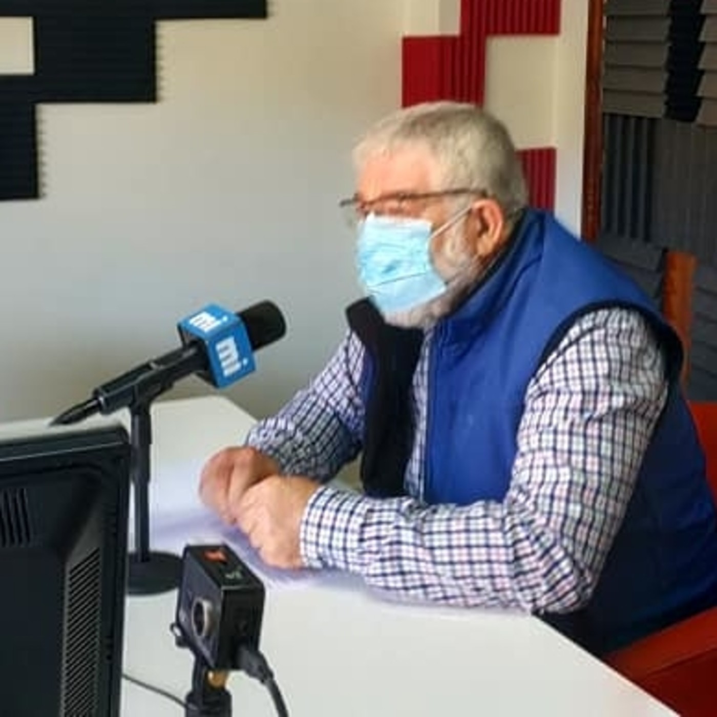 "También por la sanidad pública, tenemos que ser más"