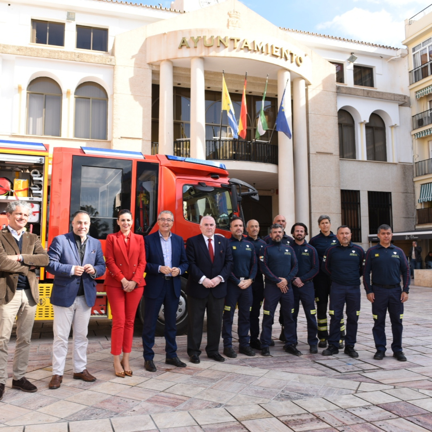 La Diputación dedica 900.000 euros a la mejora de la flota de camiones en el parque de bomberos de Rincón episode artwork