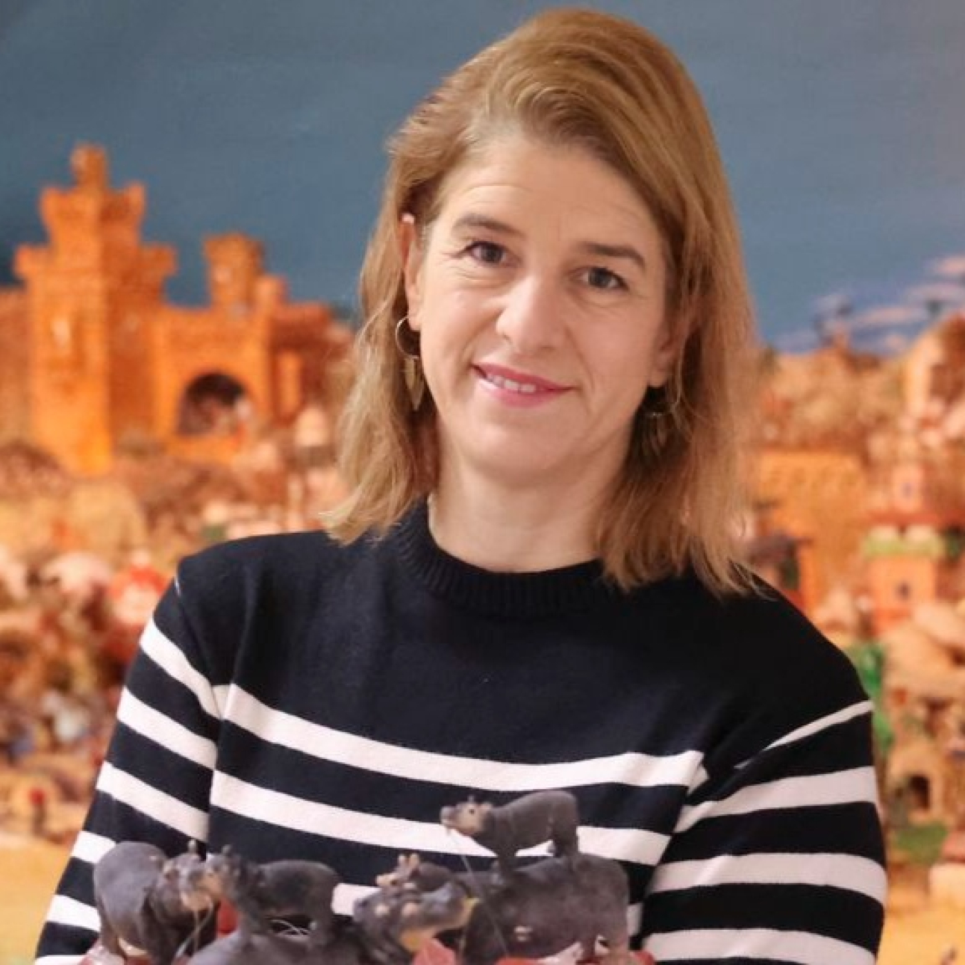 Ana Martín: "Traballamos moitos meses para poder manter a tradición do belén da Orde Terceira"" episode artwork