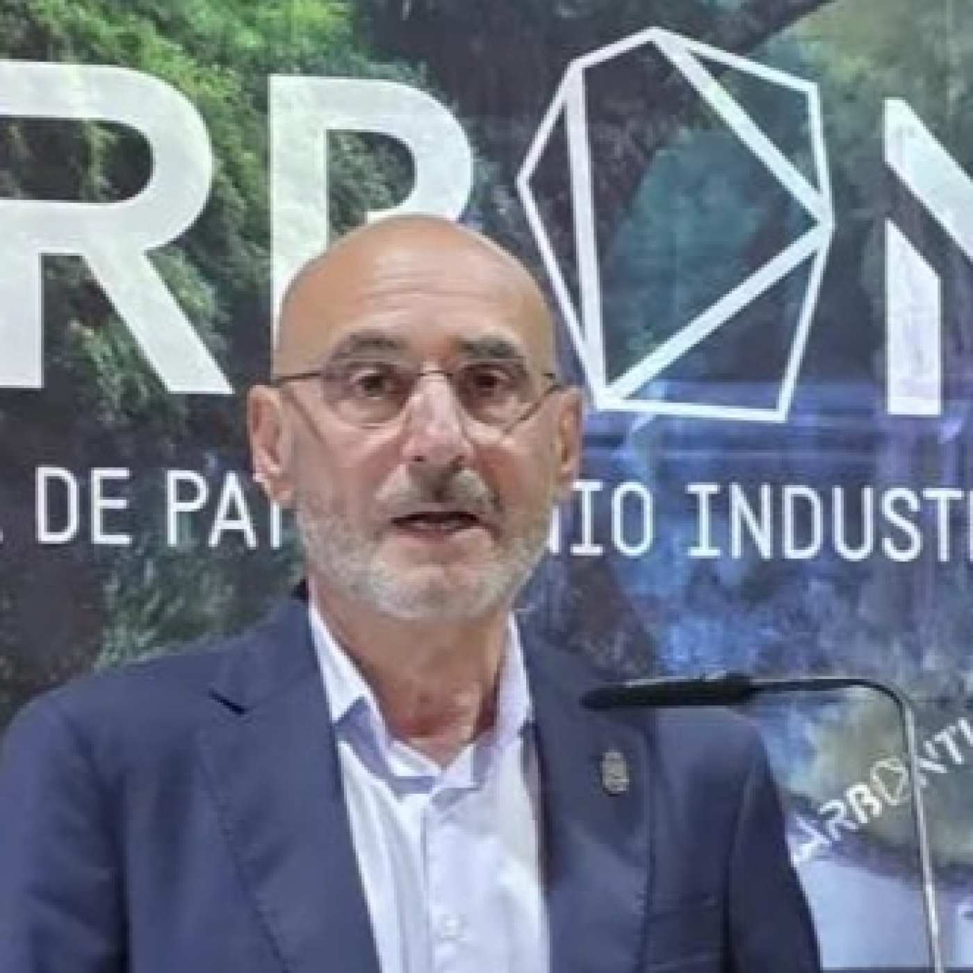 Vicente Mirón es el alcalde de Toreno y con él hablamos de su gestión de los últimos meses y sus planes de futuro