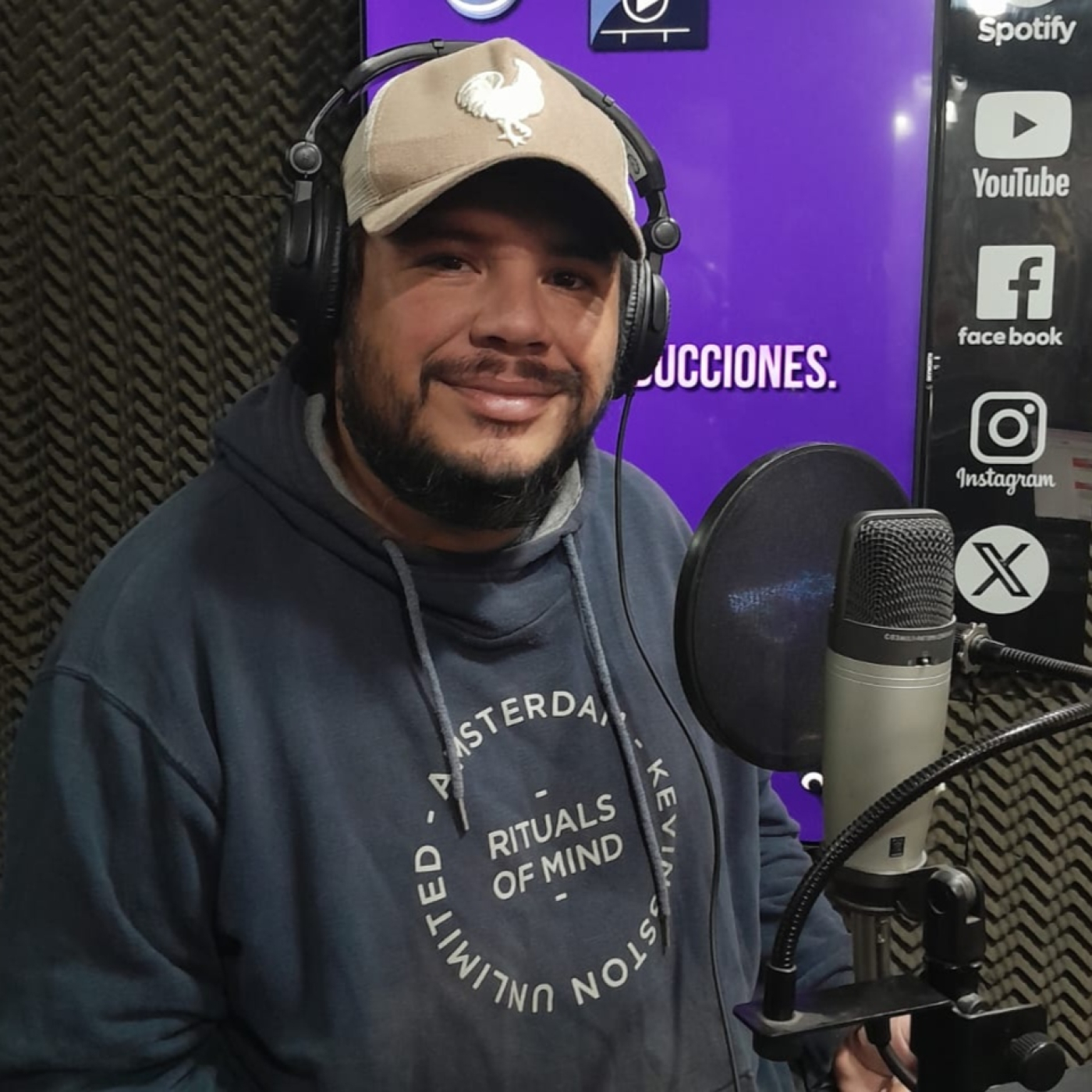 El Colectivo | Alexis Grierson | 08-09-2025 episode artwork
