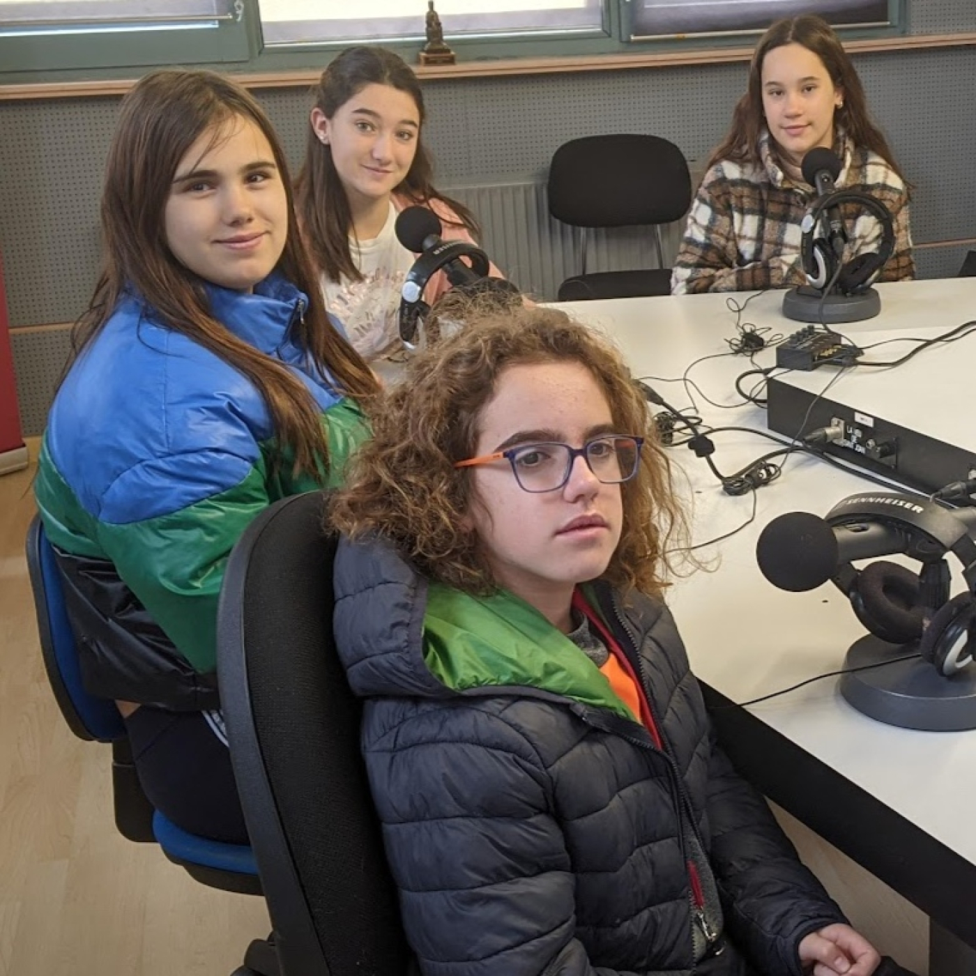 L'alumnat de 6è i 1r d'ESO ens expliquen l'intercanvi amb un centre de Lloret de Mar episode artwork