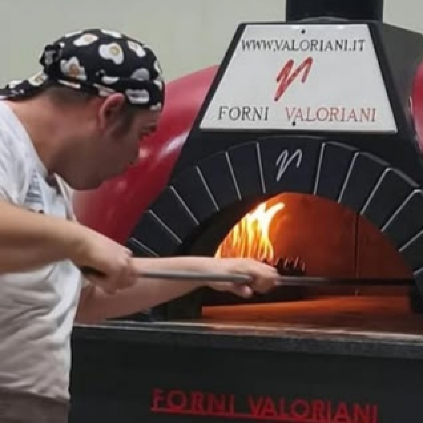 David Elías es el gerente de Pizzería La Nonna que ha logrado el subcampeonato de Castilla y León de Pizzas Gourmet