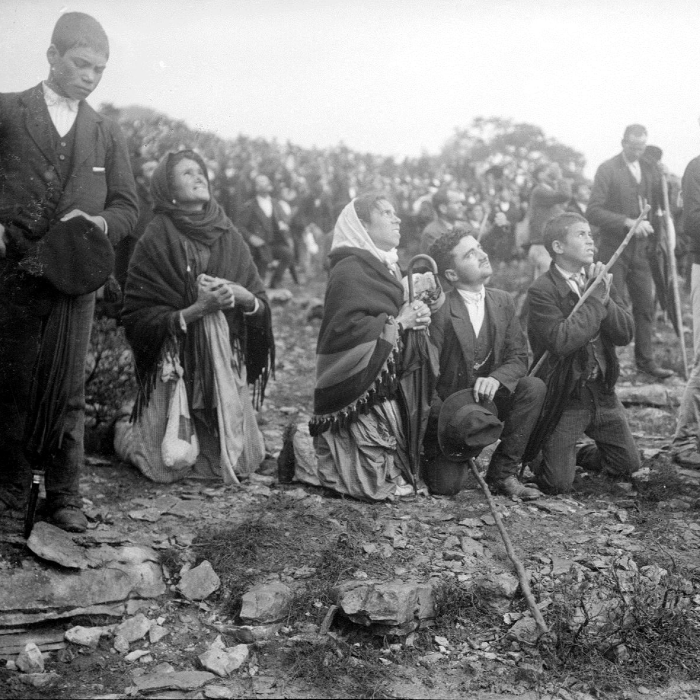1415- Las apariciones marianas de Fátima, el Milagro del Sol y los tres Secretos de Fátima - Episodio exclusivo para mecenas