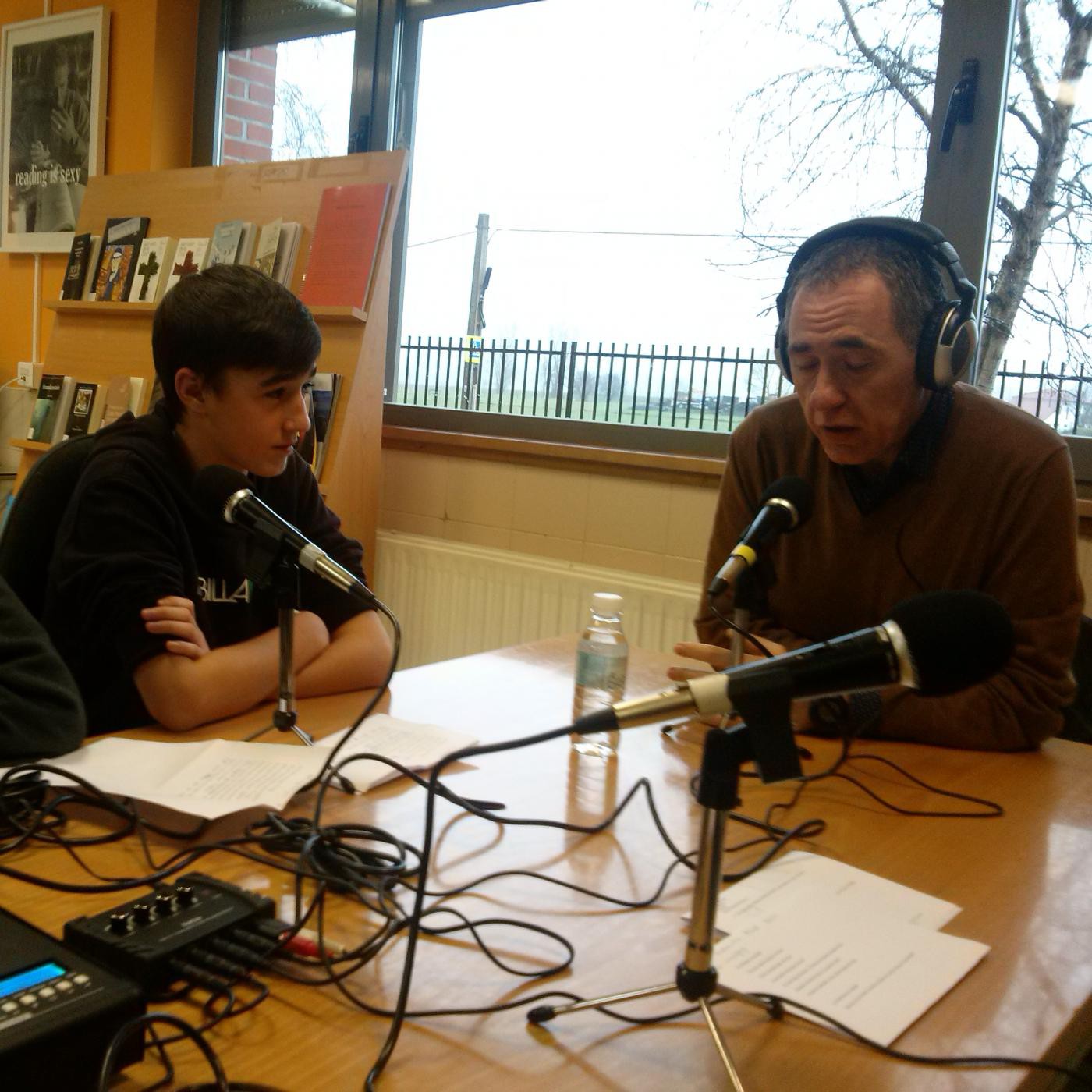 32 Entrevista a Miguel Mediavilla, psicooncólogo de la AECC (11.02.2016) episode artwork