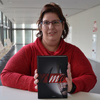 Entrevista a Kayla Laiz, autora de la novela erótica 'Ama'