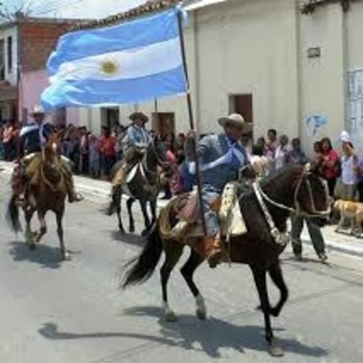 FOLKLORE A TRANQUERA ABIERTA CONDUCE  ANDRES MARTI