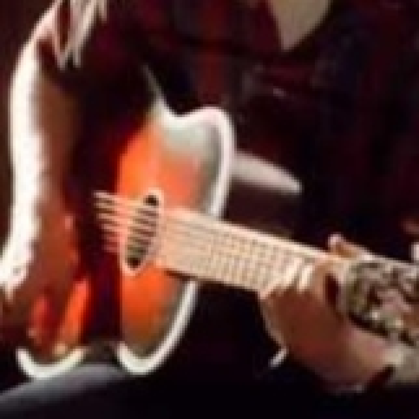 #18 - John Lennon consigue su primera guitarra. episode artwork