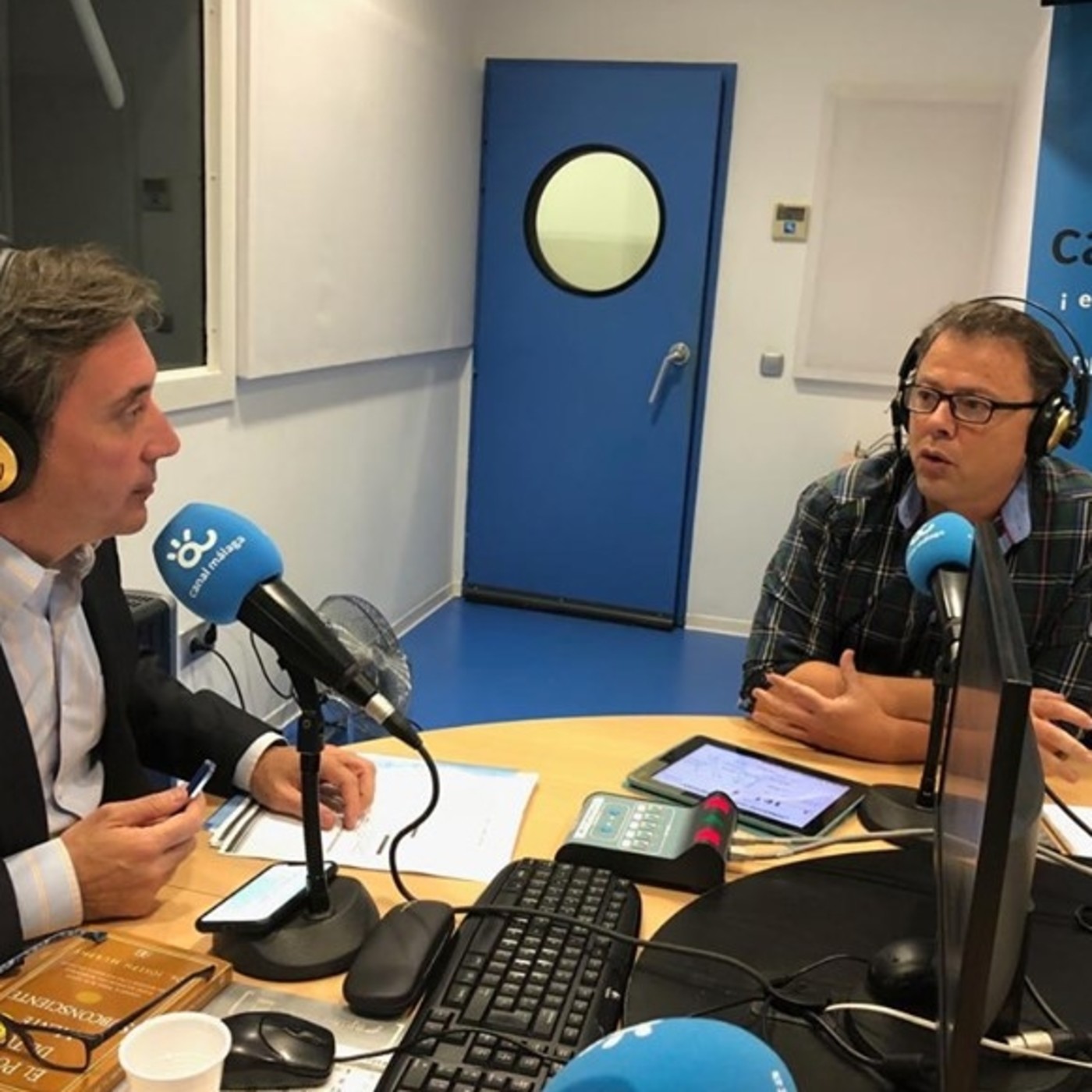 Miradas Divergentes Radio