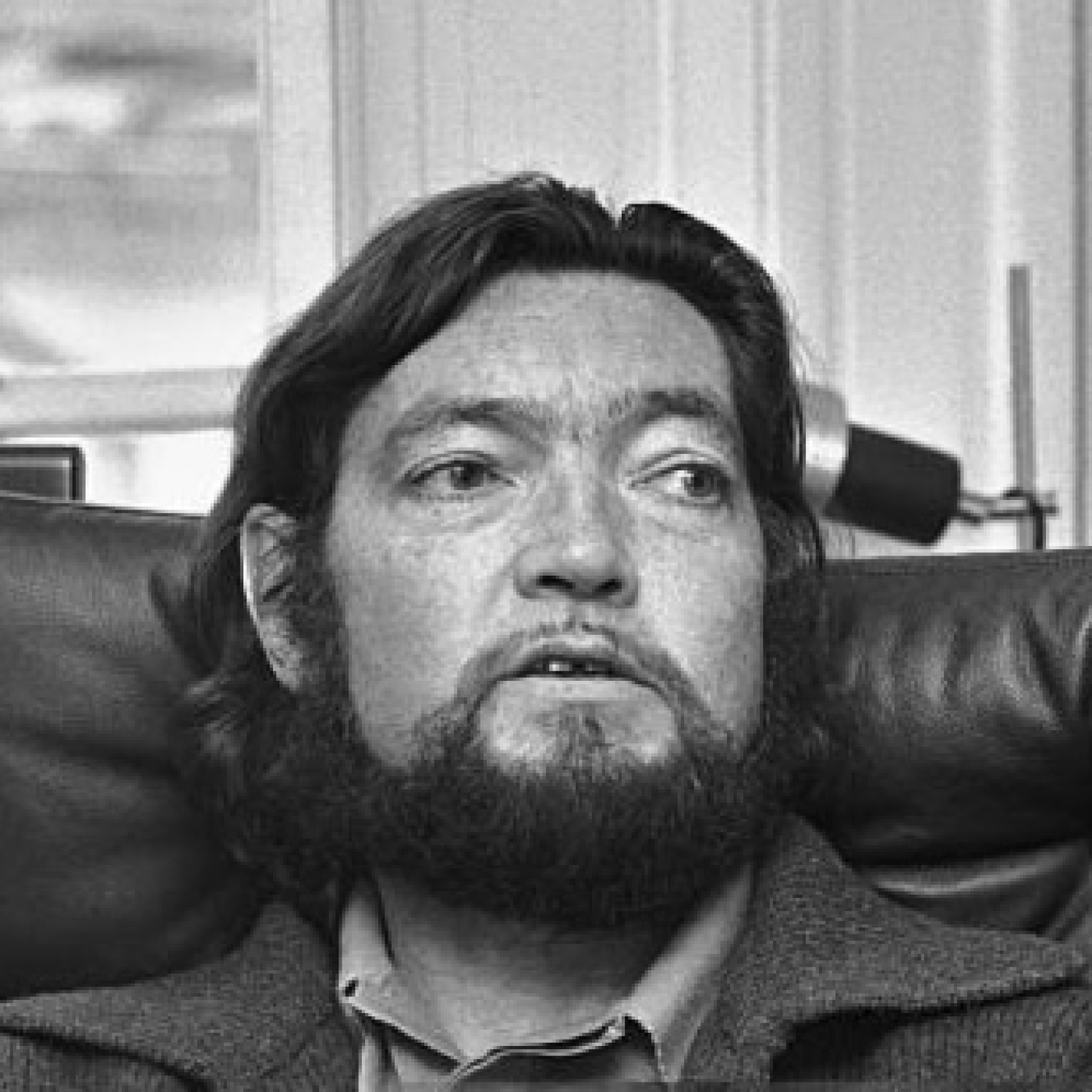 "Rayuela" ('63) J. Cortázar. Cap. 5. Voz displicentemente humana. episode artwork