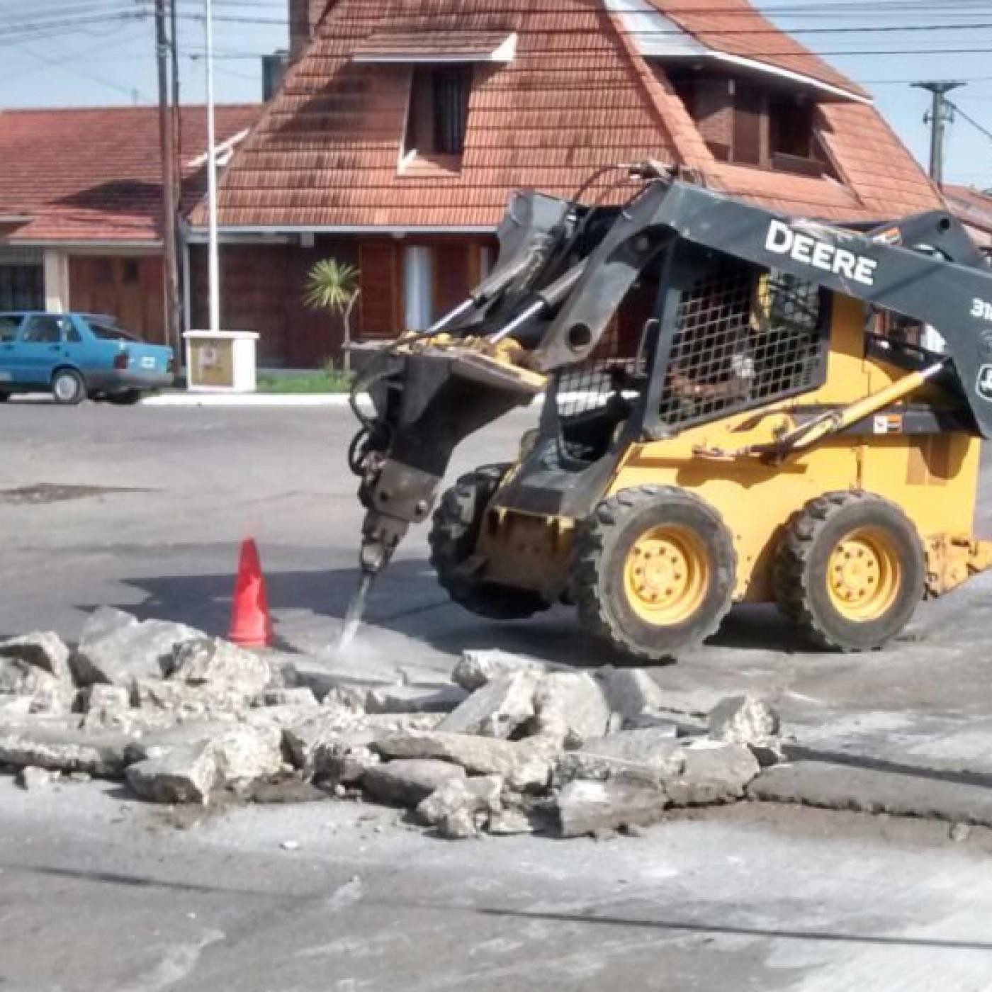 PABLO NOVARA - PAVIMENTACION — Fmmix Necochea cover