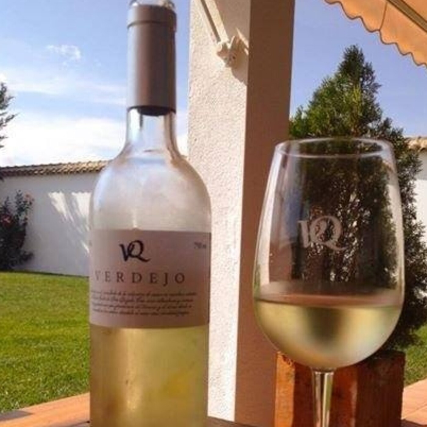 Entrevista a Laura, propietaria de Bodegas VQ episode artwork