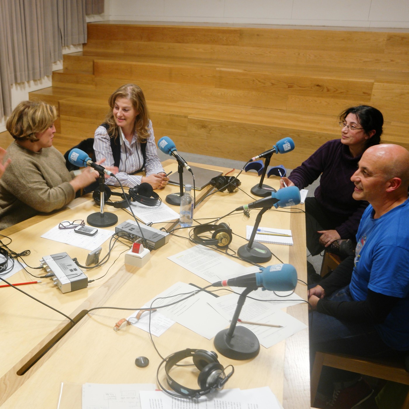 Seis visións da ciencia e da radio episode artwork