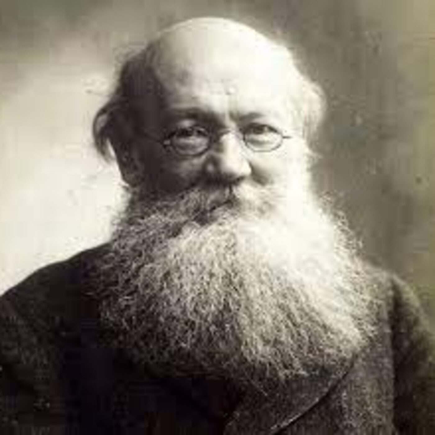 Kropotkin: cien años después
