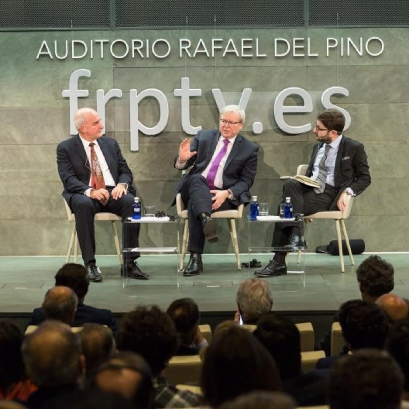 Diálogos y debates Fundación Rafael del Pino