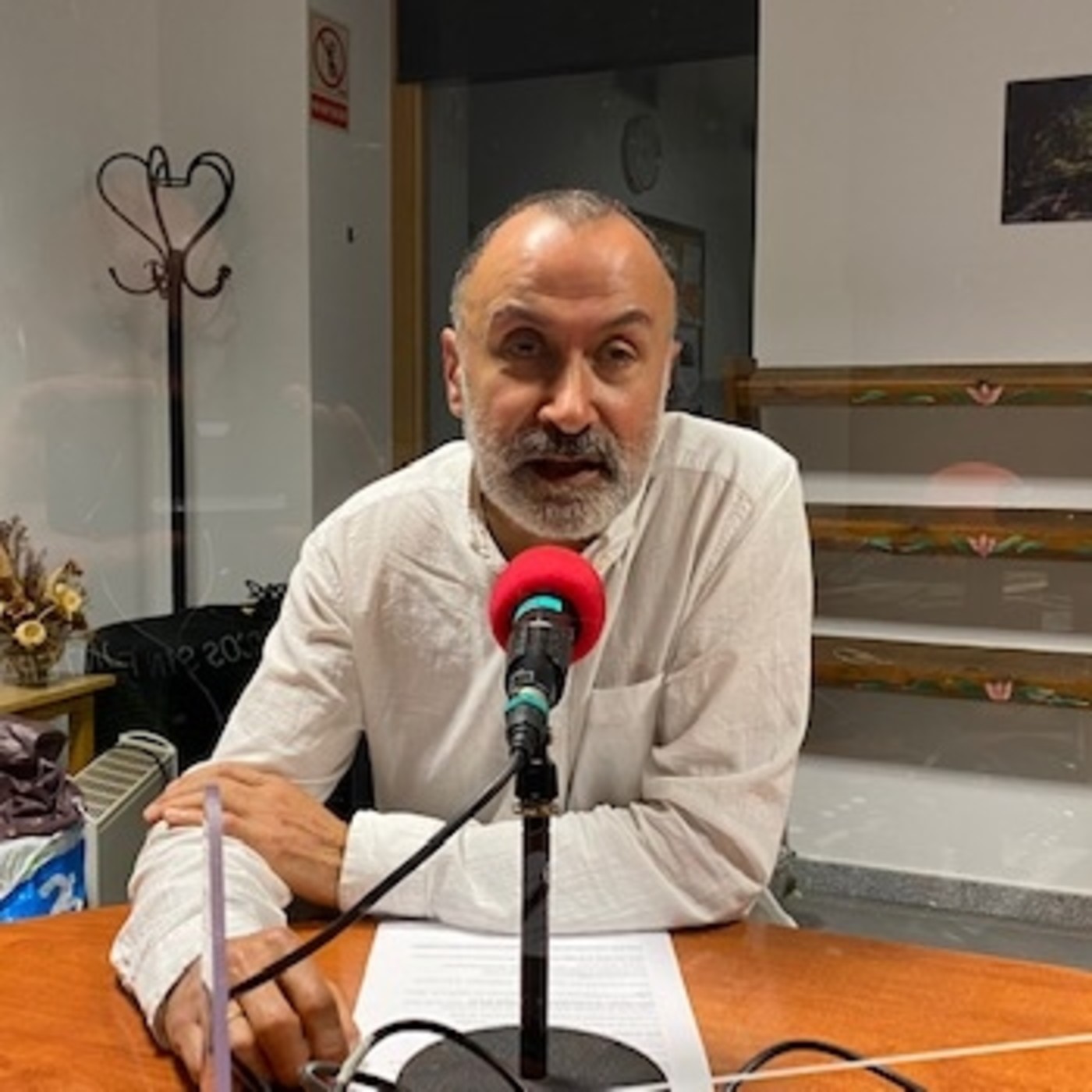 con nombre propio