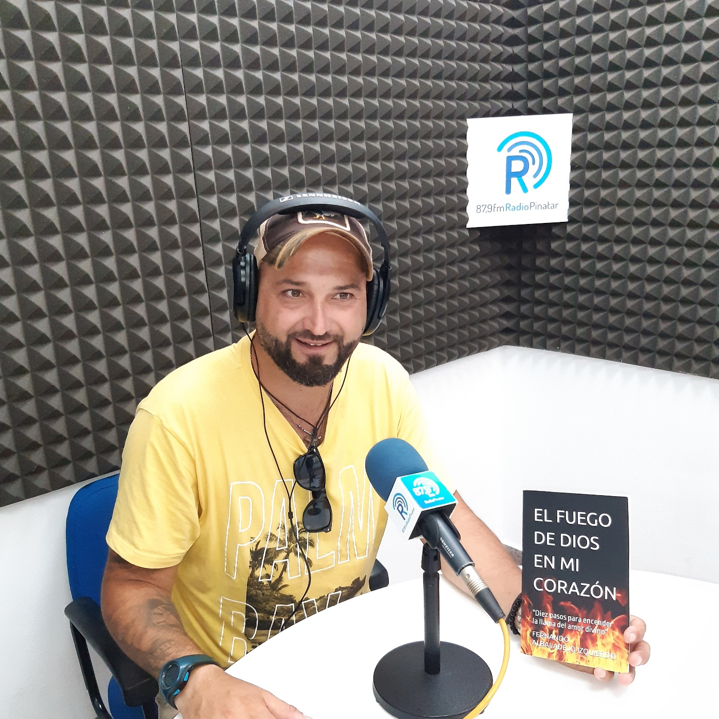 Entrevista Fernando Albaladejo. Escritor de El fuego de Dios en mi corazón episode artwork