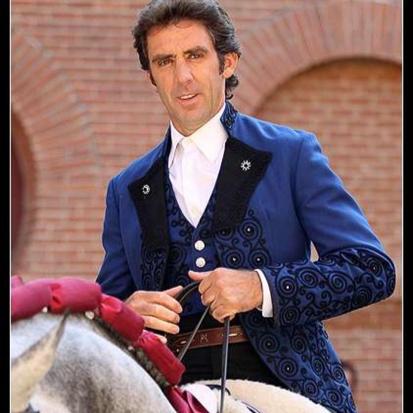 El Paseillo 18.Diciembre Entrevista a Pablo Hermoso de Mendoza episode artwork