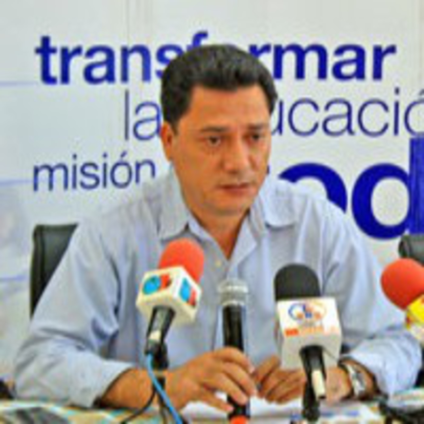 CARLOS ZAMBRANO EL ORO