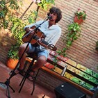 EN ACÚSTICO: Peter Slow, un proyecto musical hecho Paso a Paso