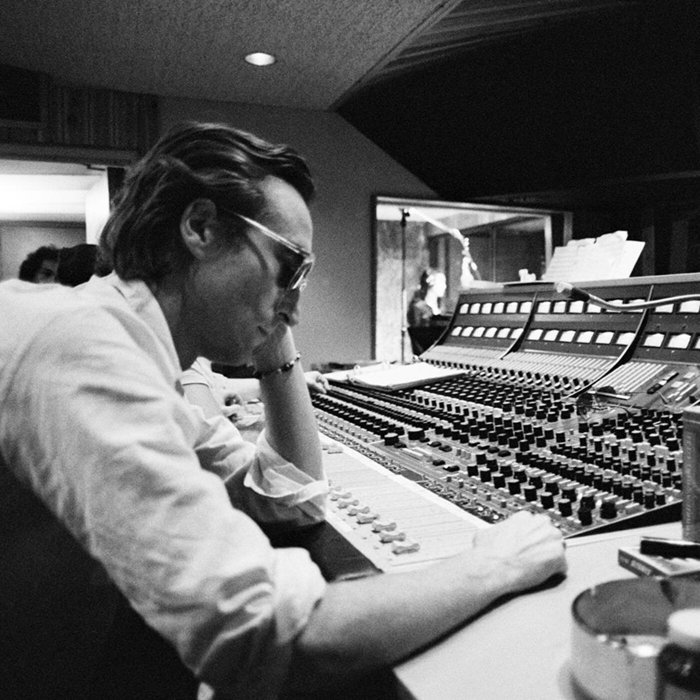 Escuchate Esto! Episodio 36 - Playlist por John Lennon episode artwork