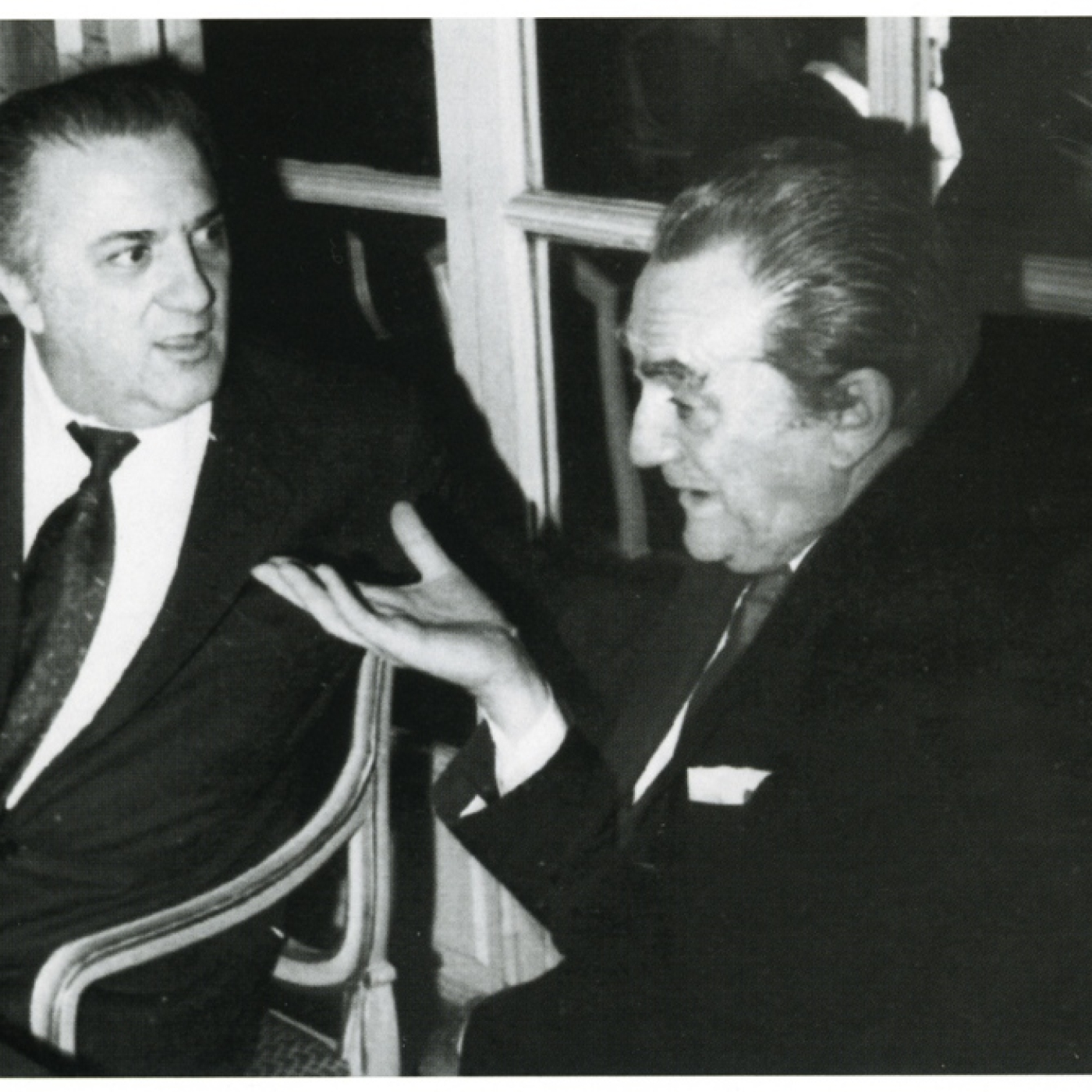 Fellini, Visconti, Antonioni - Episodio exclusivo para mecenas episode artwork