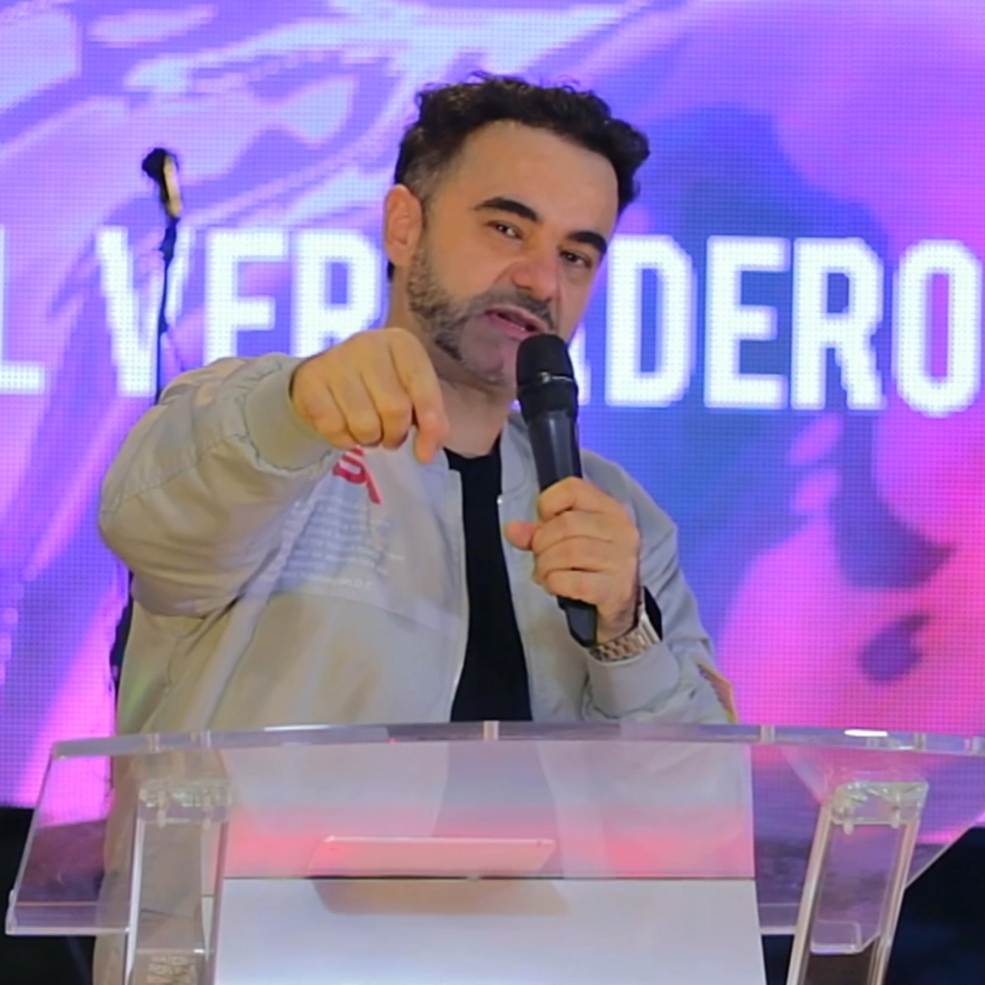 Sábados en AVIVA