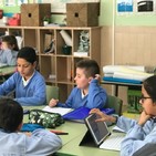 Colegio Sagrado Corazón, Santoña/Alumnos de 3º de la ESO entrevistan a Enrique Ochoa, de Cruz Roja Internacional 27/05/
