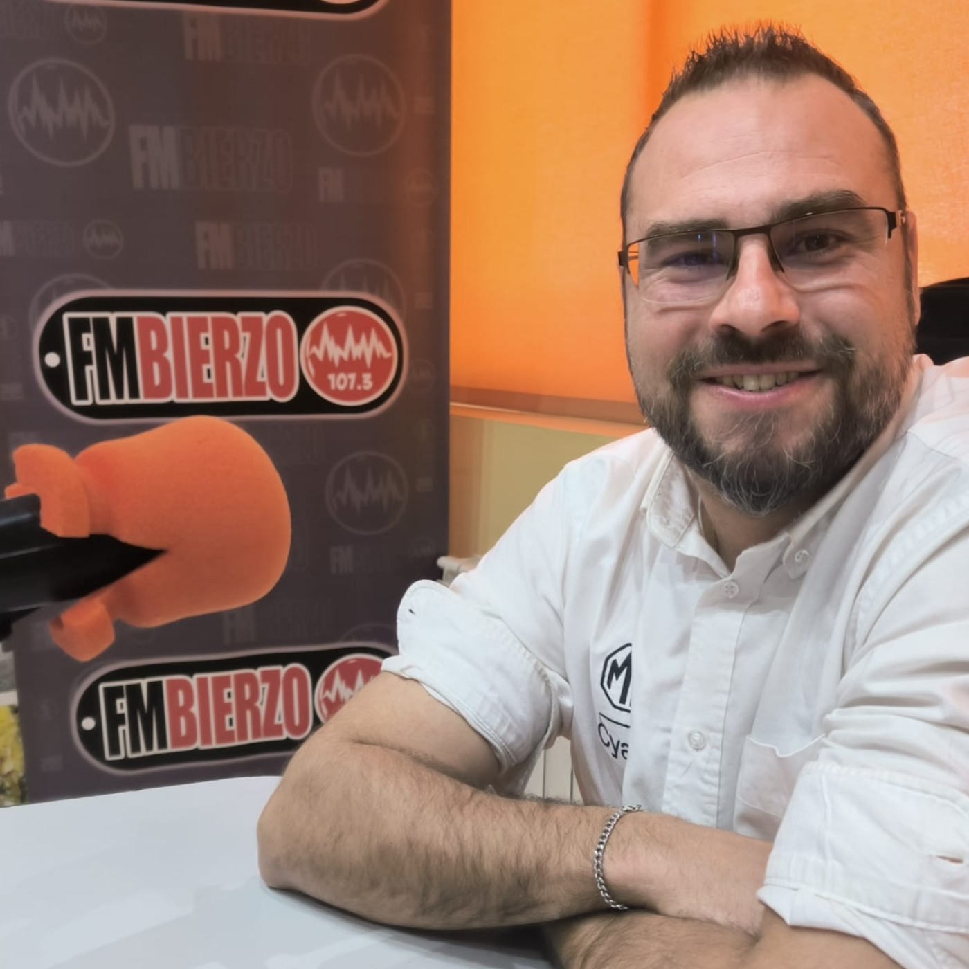 David Blanco, asesor comercial de Cyasa y de los modelos de vehículos MG, el MG S6 EV y el S5, que venden en Camponaraya episode artwork