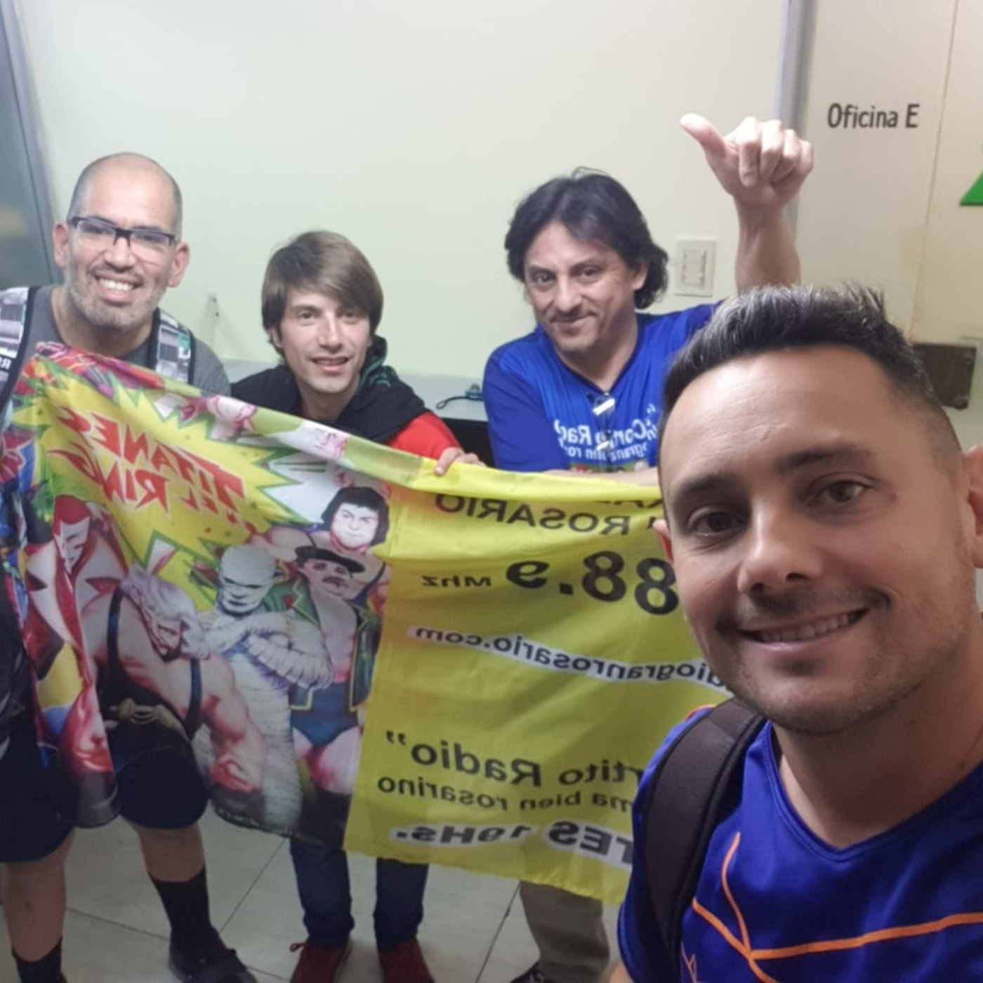 el cortito radio
