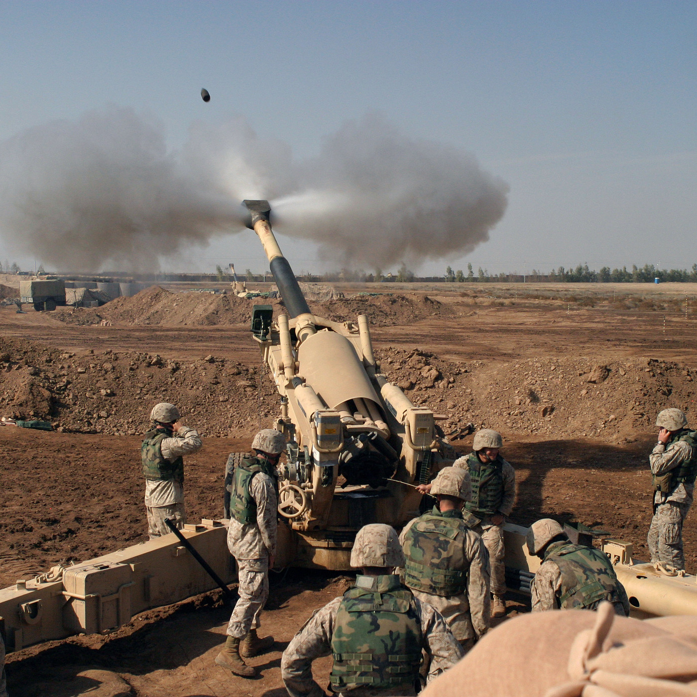 En el Campo de Batalla: 4- 46 Días Infernales en Fallujah #documental #historia #podcast episode artwork