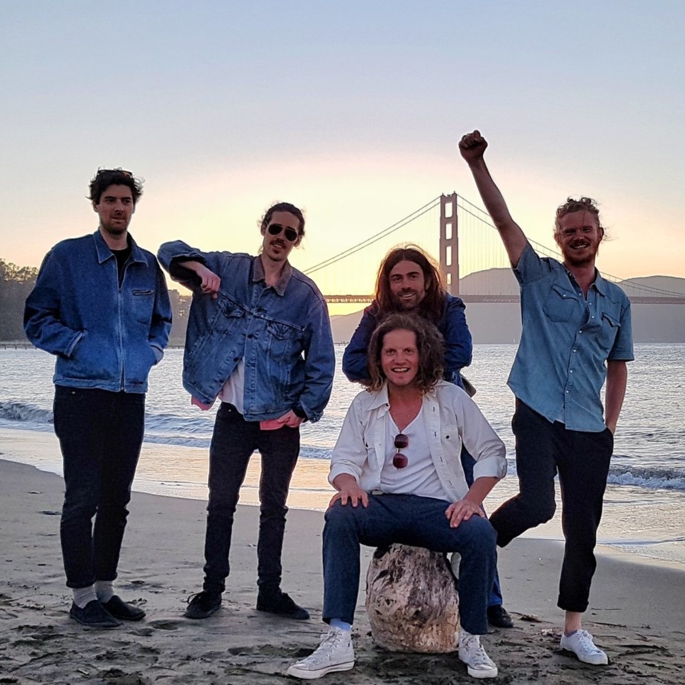 Toxicosmos · Música indie, pop y actualidad.