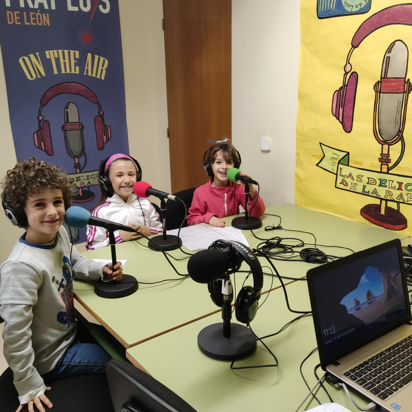 LAS DELICIAS DE LA RADIO