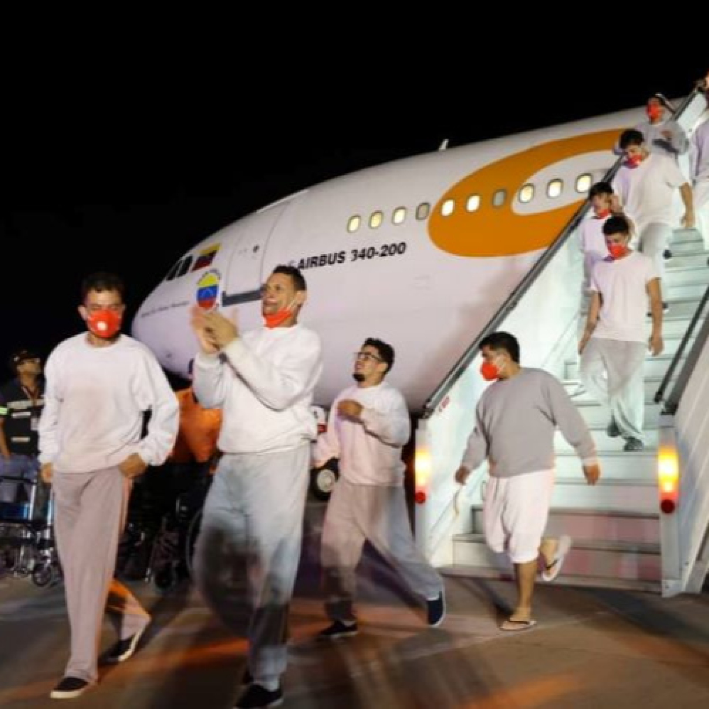 De vuelta a la Patria migrantes venezolanos que estaban en la Base Naval de Guantánamo