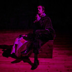 embed image