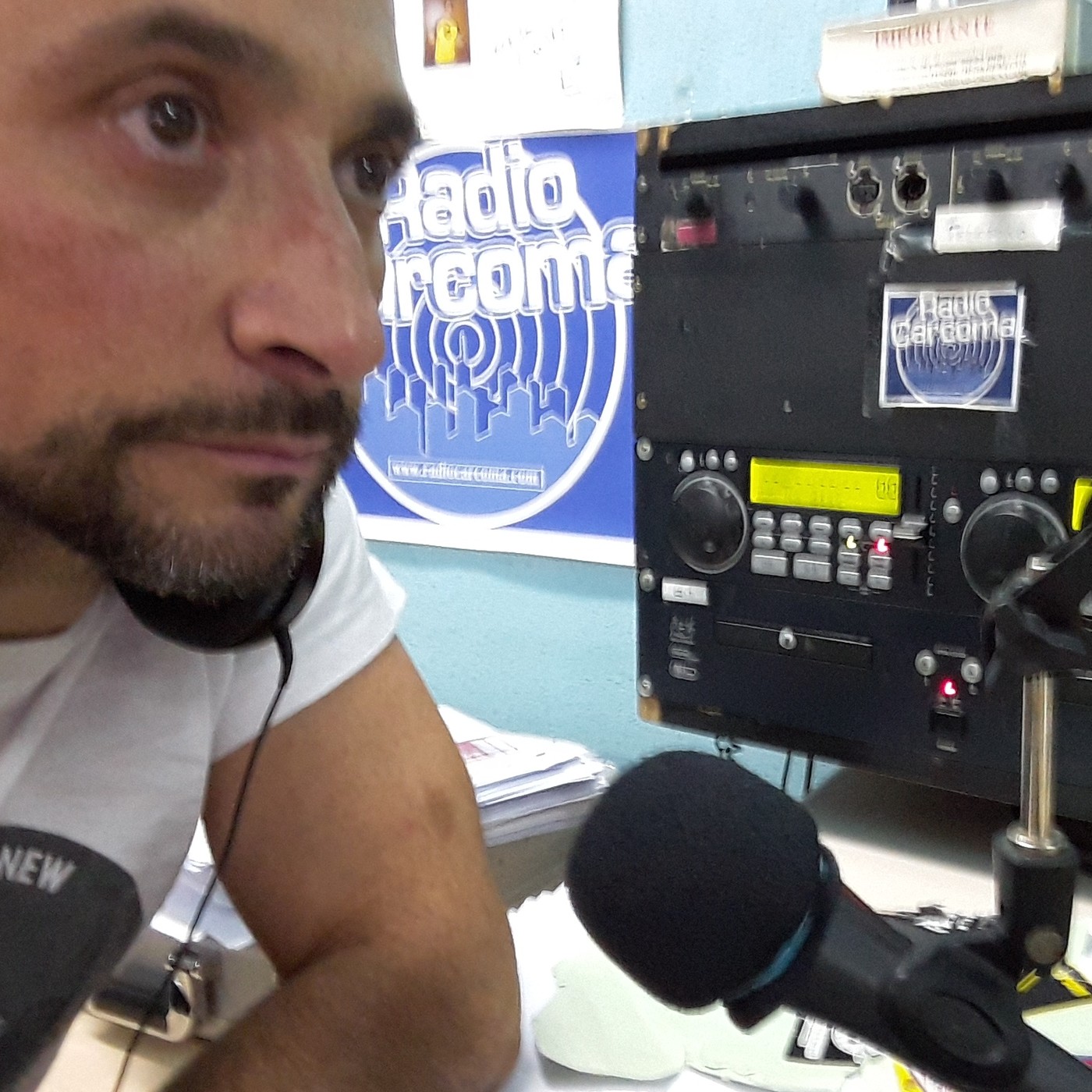 Malos tiempos para la rebeldía (03-07-2018) - PERRO y CERDITO- episode artwork