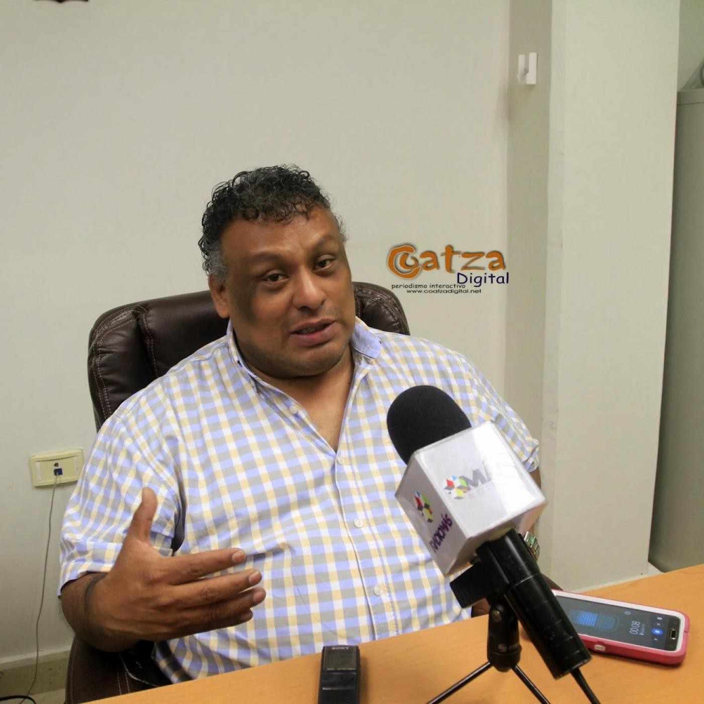 ENTREVISTAS EN COATZA DIGITAL RADIO