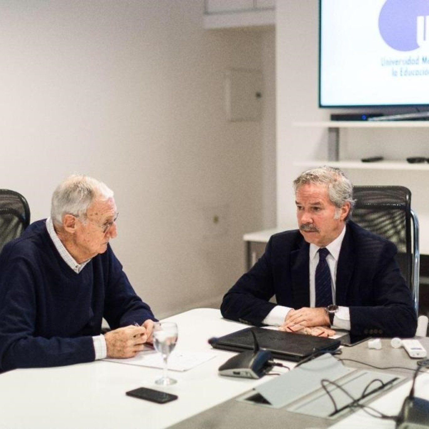 El Reino del Revés, con Marcelo Acosta