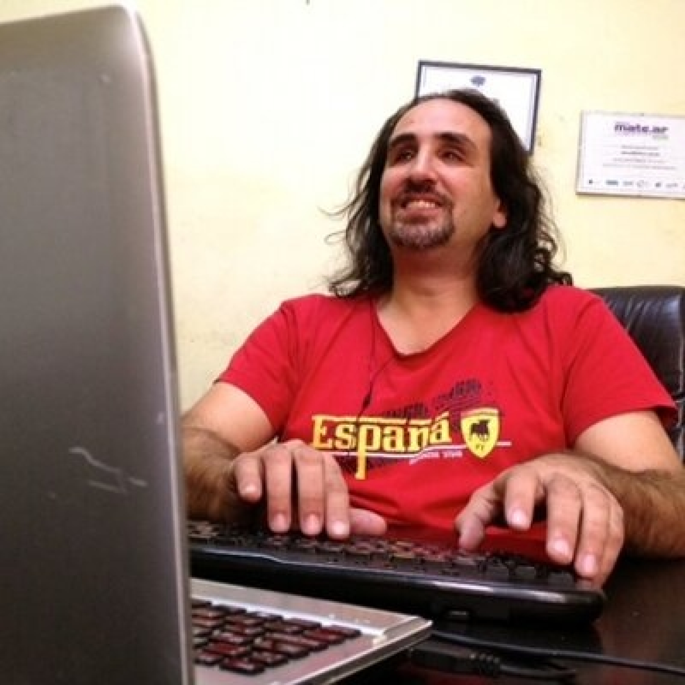 Pablo Lecuona @pabloltfl (Director y Fundador de la Asociación Tiflonexos @Tiflonexos ) Nada Personal @animessina