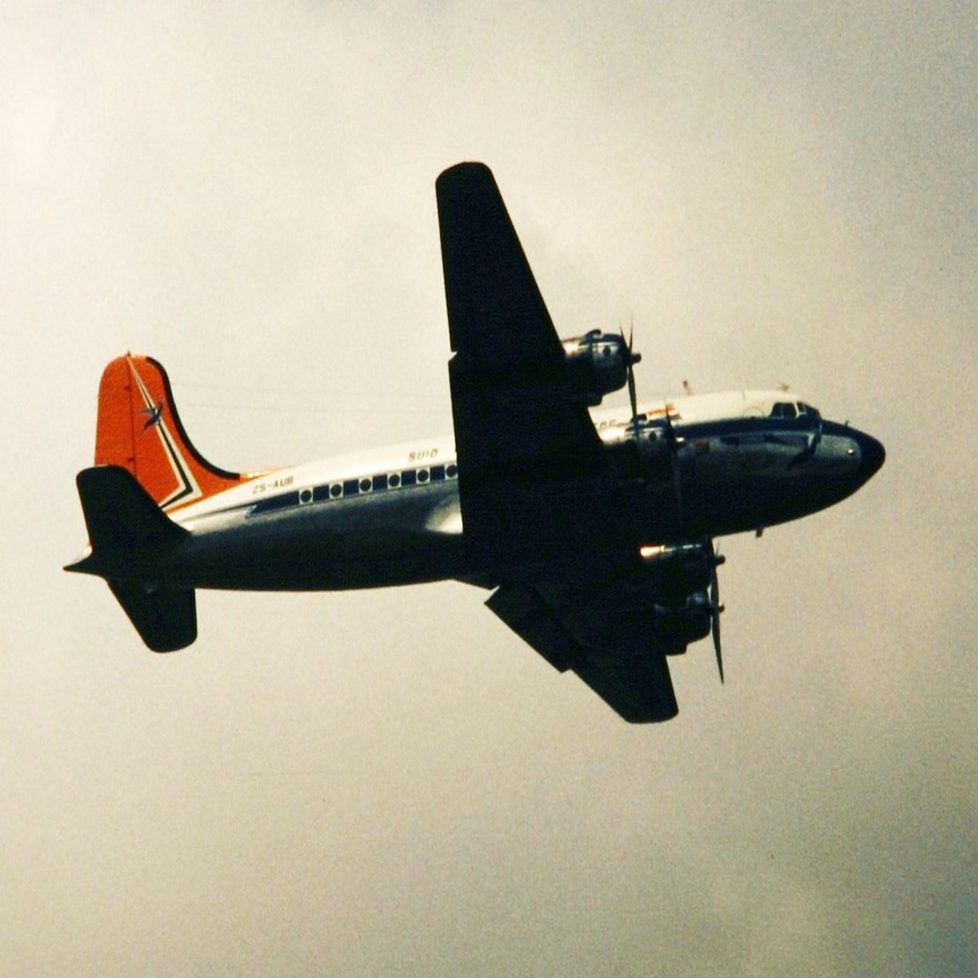 Expedición al pasado T6: La desaparición del vuelo 2501 episode artwork