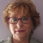 LOS EXILIADOS DE CAPELA con PILAR ARELLANO
