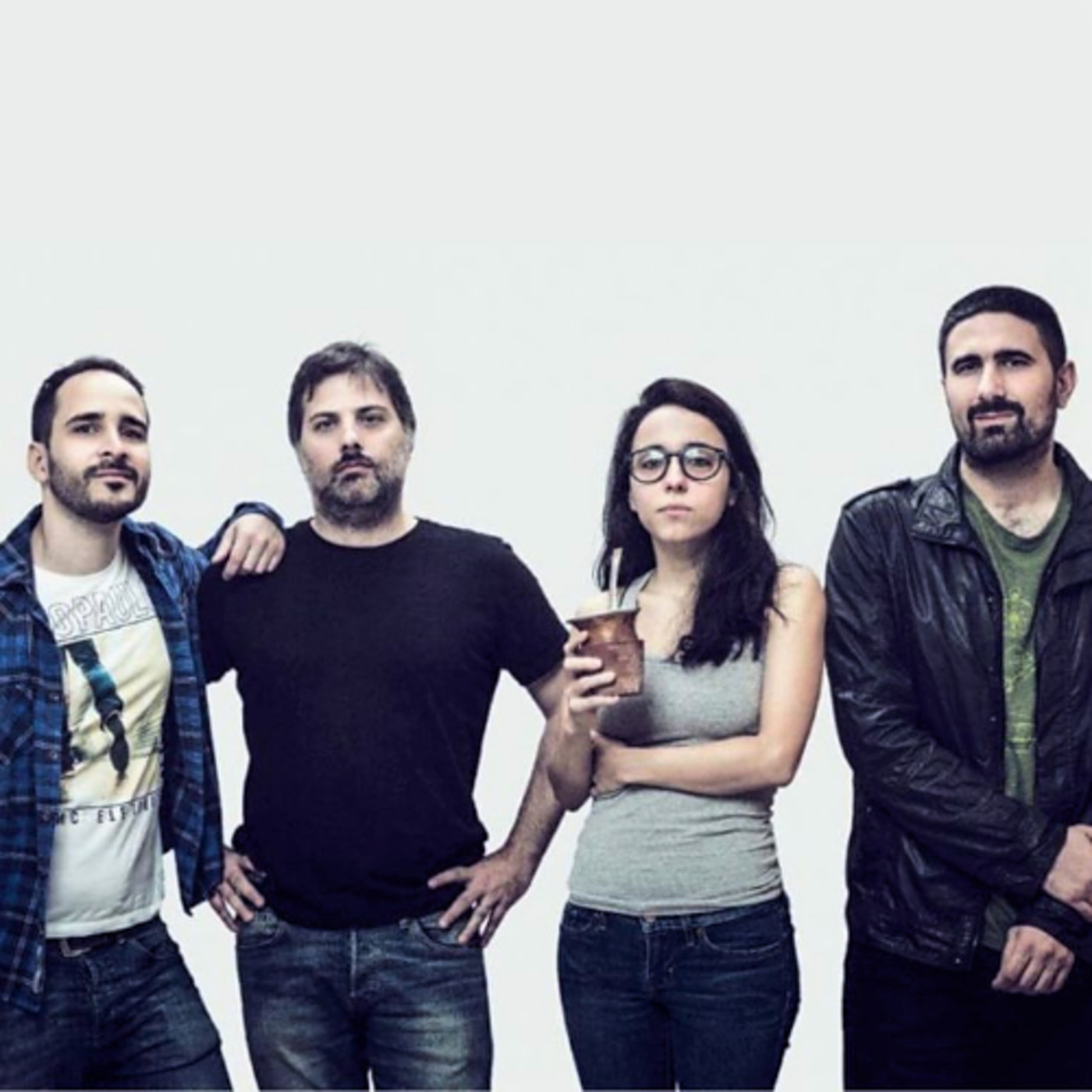 Guerra comercial EEUU-China, España aún sigue en campaña y Uruguay vs las Fake News en elecciones.