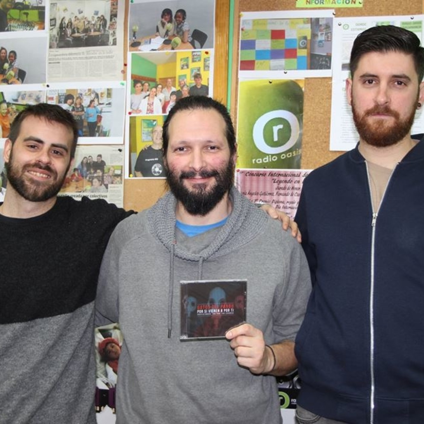 Músicos en el Oasis